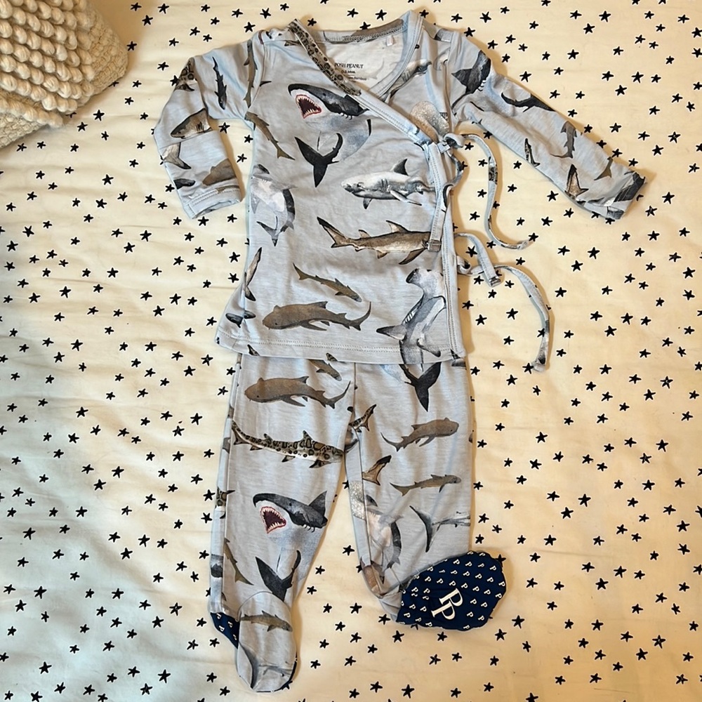 Never worn Posh Peanut Sharks Tie-Front Kimono Set [0-3 mo]
